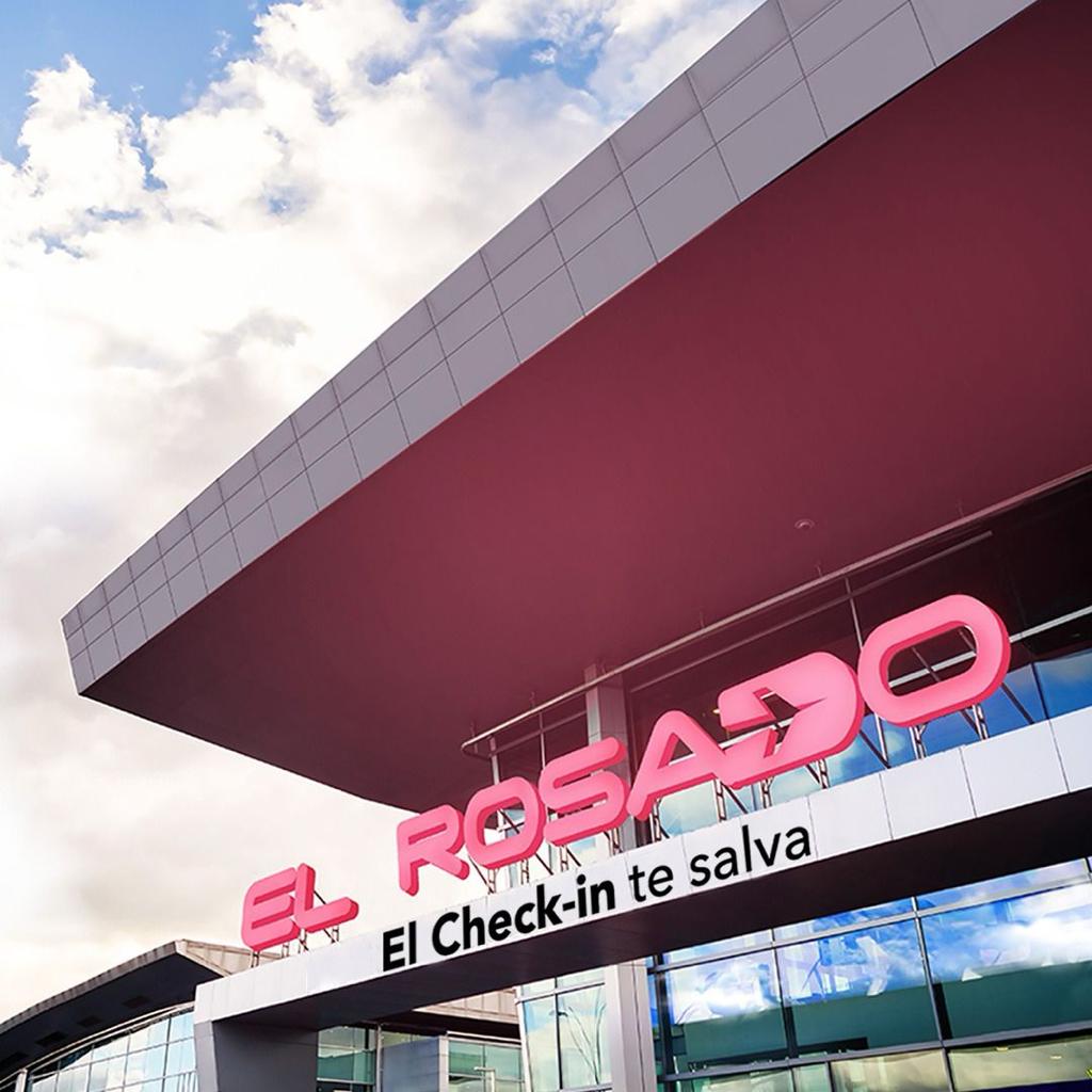 El aeropuerto El Dorado cambiará su nombre simbólicamente a “El Rosado”