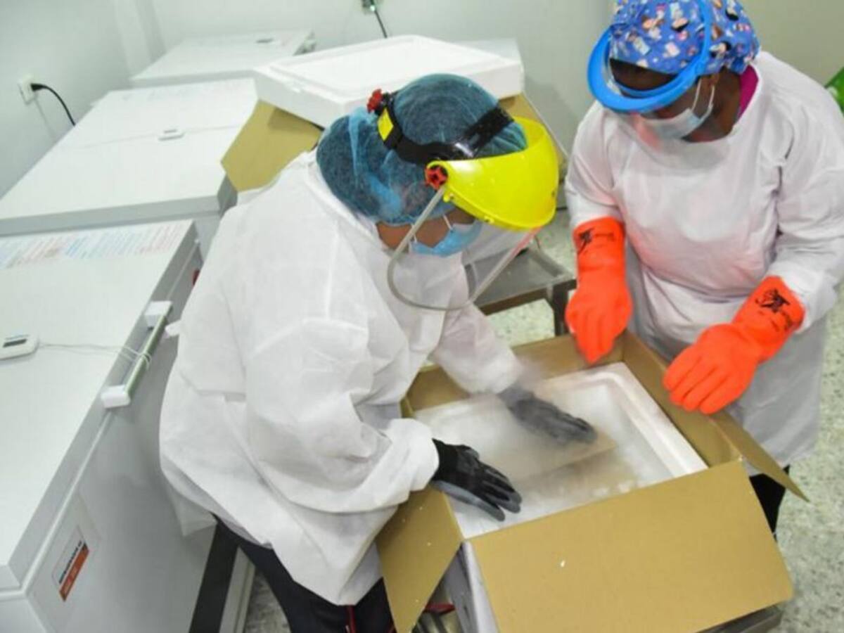 Santa Marta recibe 3.120 vacunas AstraZeneca para adultos mayores