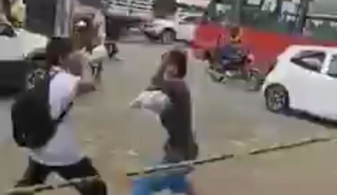 Pelea en Ibagué 