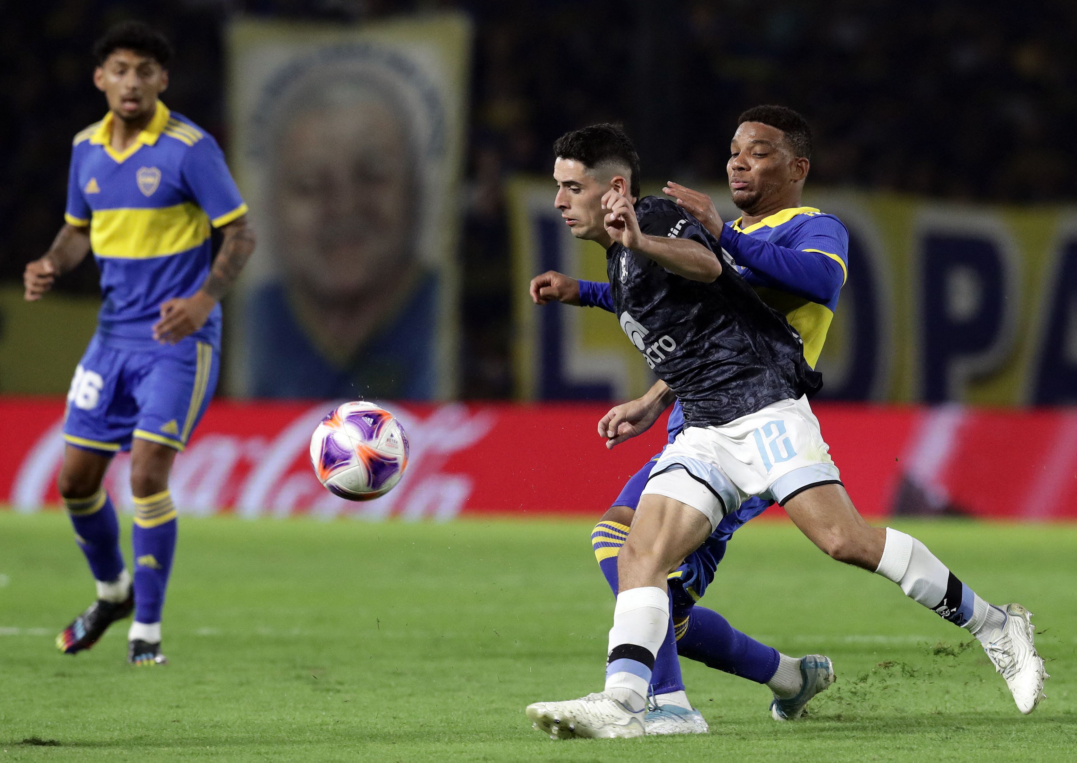 Frank Fabra en su regreso a las acnachas con Boca Juniors. (Photo by ALEJANDRO PAGNI/AFP via Getty Images)