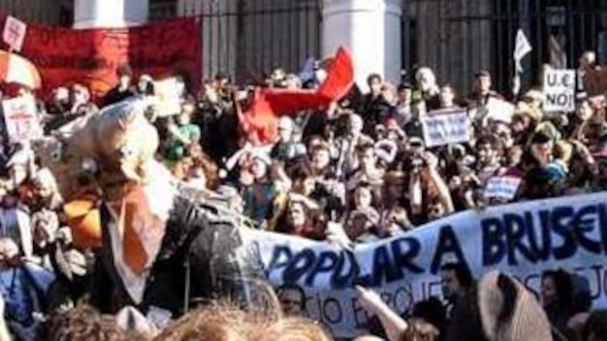 Unas 65.000 personas cantan en Bélgica para pedir mejor política ambiental