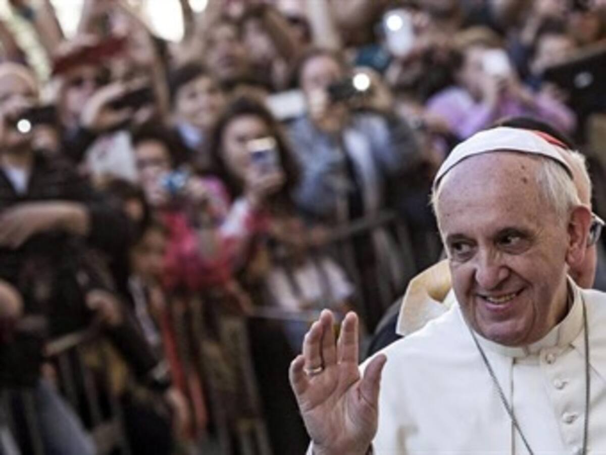 El Vaticano afirma que llamadas del papa Francisco son actividad personal
