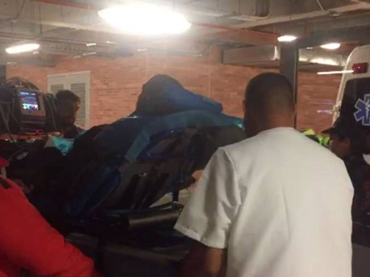 Dan de alta al jugador del Chapecoense Helio Neto y comienza su traslado a Brasil