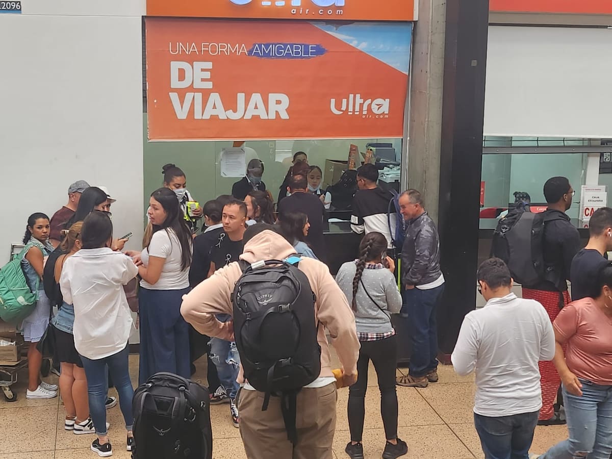 Seis vuelos cancelados de Ultra Air deja molestos a cientos de usuarios en Rionegro