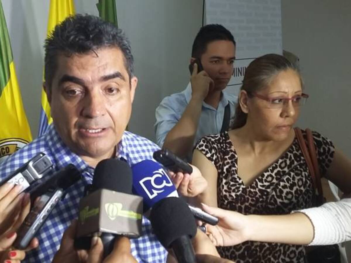 Entre hoy y mañana sería dado de alta el gobernador del Quindío