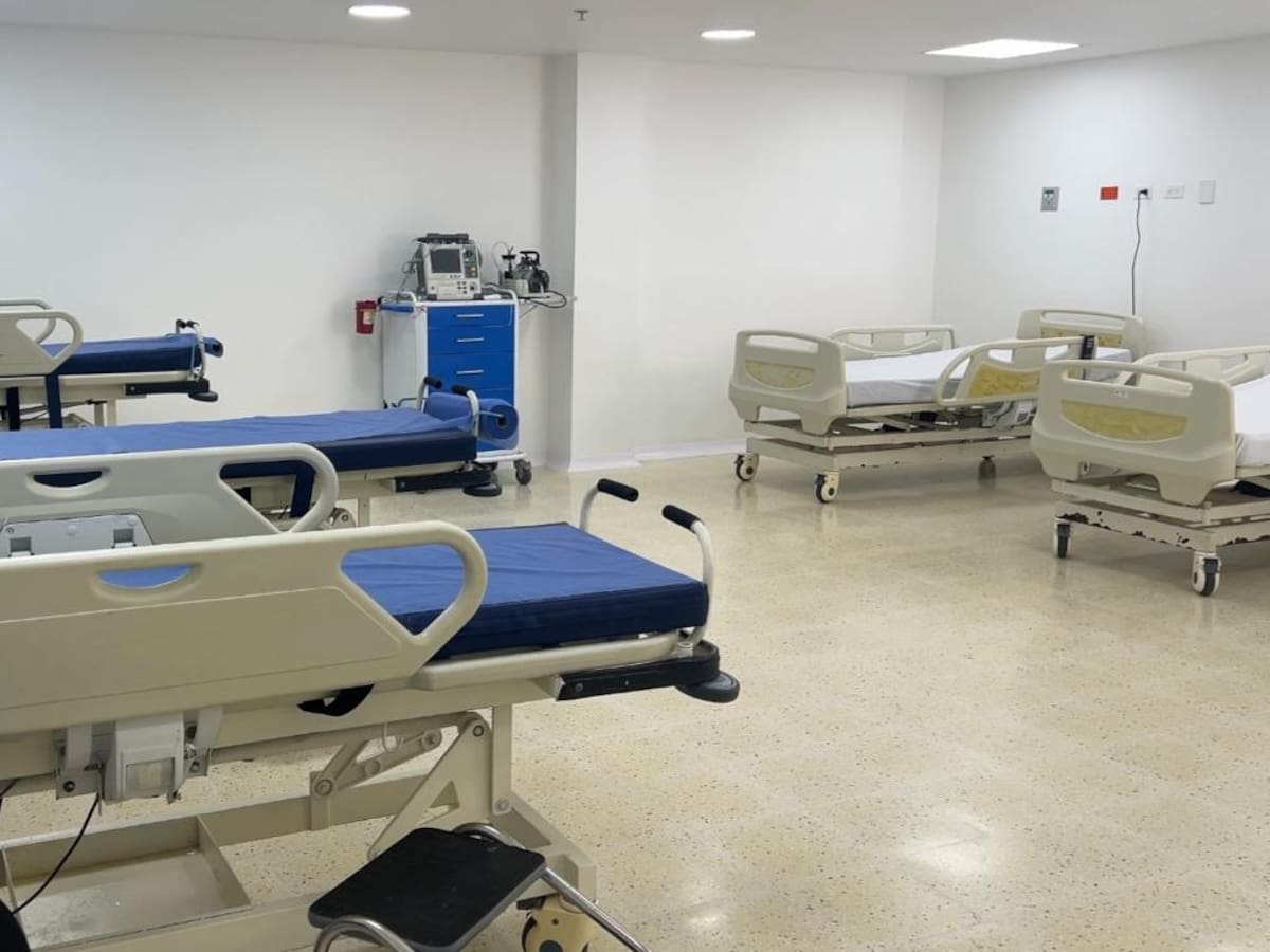 Entregan unidad de urgencias en Cisneros y obras para que el río Nus no inunde el hospital