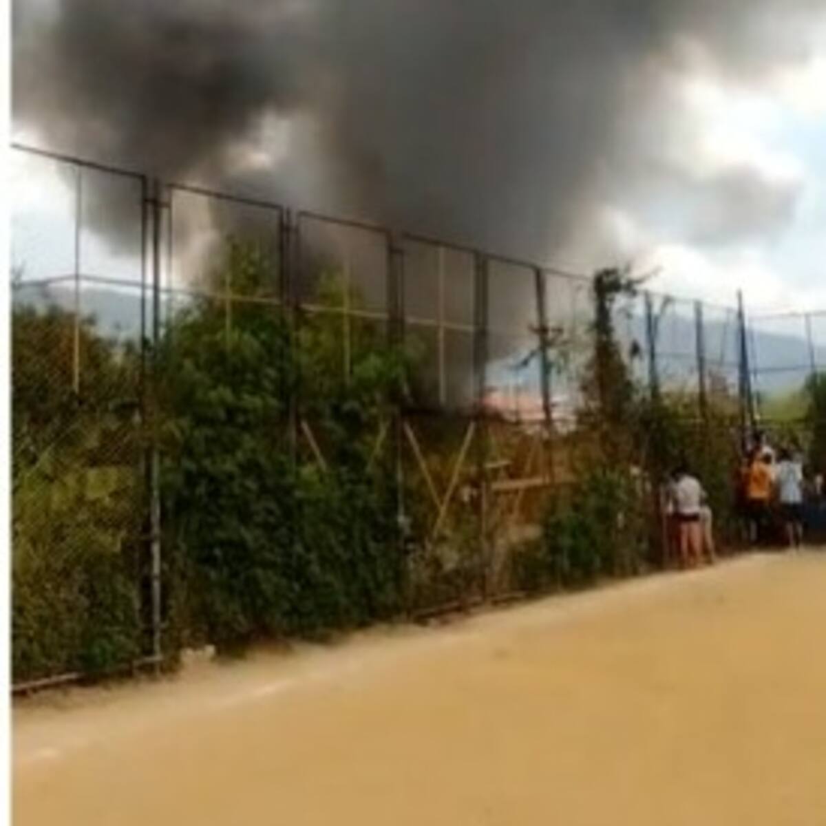 Por droga, mujer habría incendiado tres casas en Girón