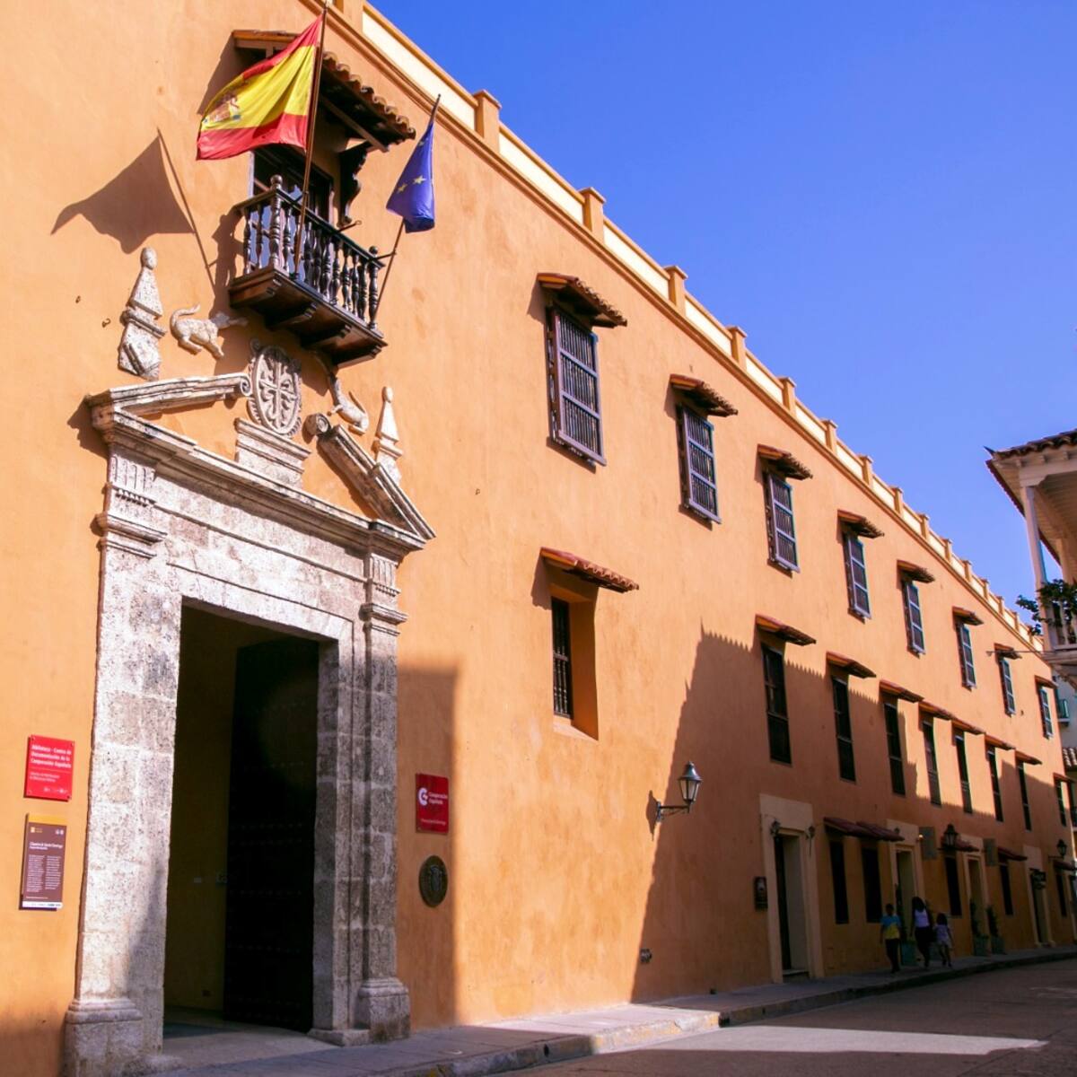 Cartagena presenta la exposición “Mujeres artistas de la Colección Vol. 3”