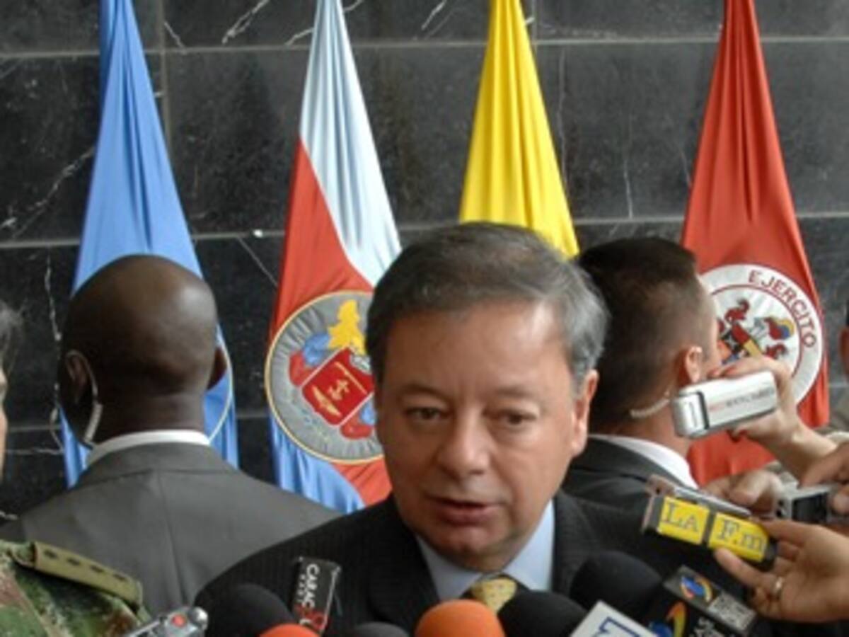 Mindefensa: 'no hay evidencias de plan terrorista contra magistrados'