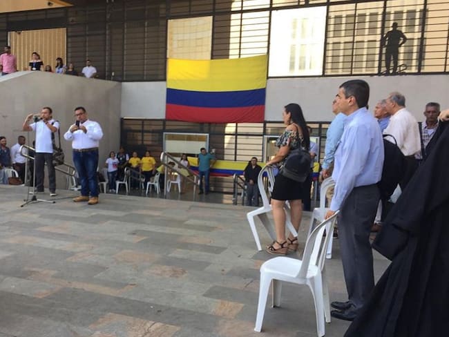Trabajadores de la Rama Judicial, protestan exigiendo mejoras laborales