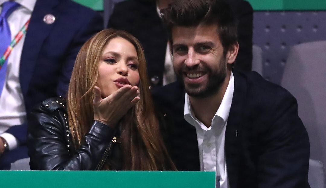 La cantante barranquillera Shakira junto al defensor del FC Barcelona, Gerard Piqué