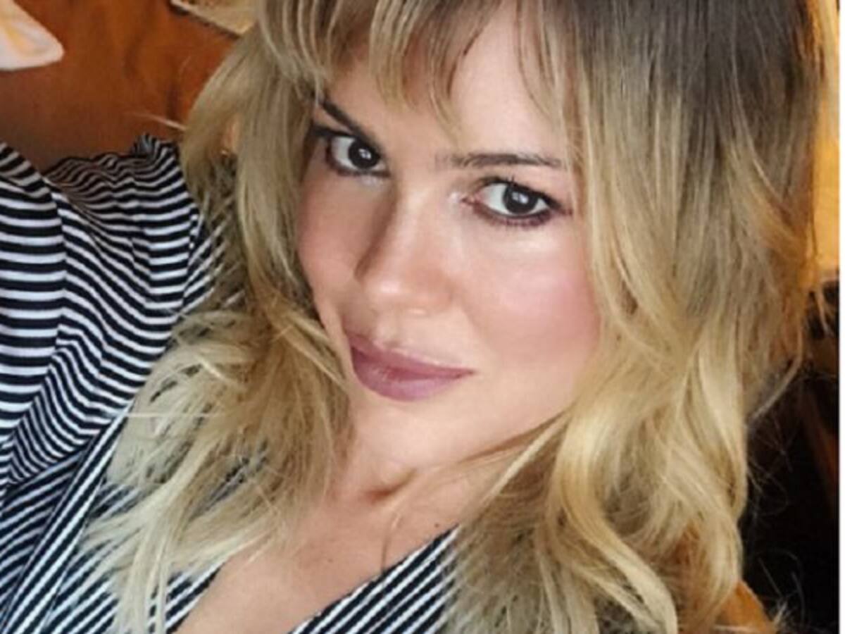 ¡Con muy poca ropa! Así posó Natalia París frente a la Torre Eiffel