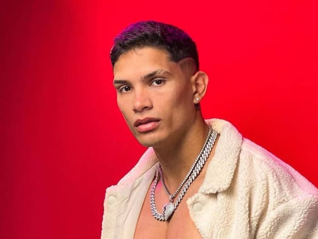 Jhango García presenta su más reciente sencillo “Extrañándote”