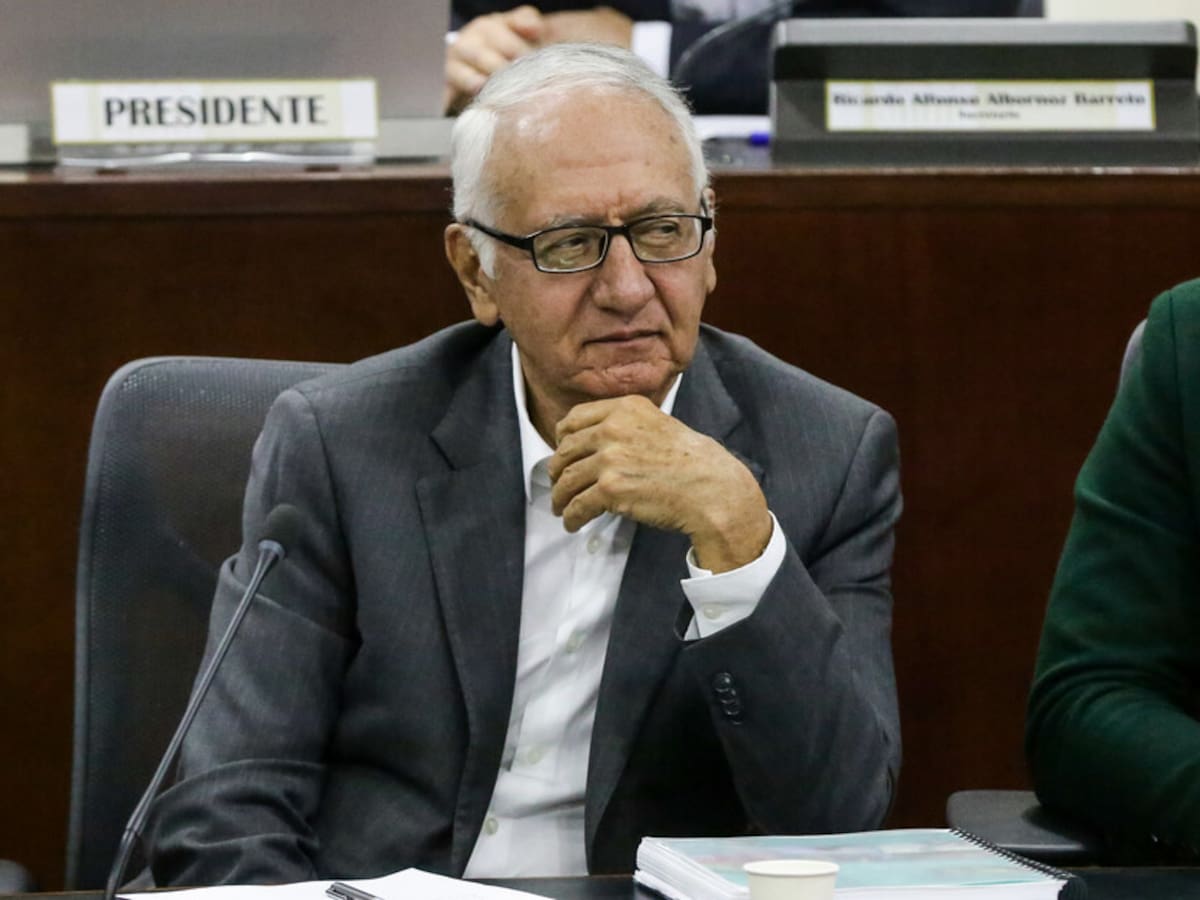 “Esto no es una reforma por decreto, es cumplir la ley”: Guillermo Jaramillo, ministro de Salud