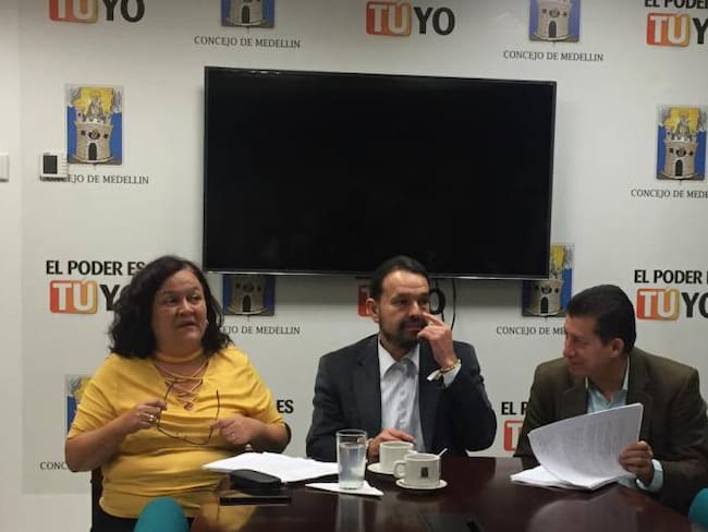 Ciudadanos denuncian supuesta irregularidad en reforma de estatuto de UNE