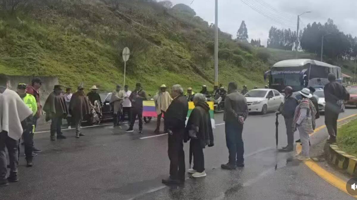 Bloqueos en el peaje de Tuta por incumplimientos en acuerdos y cobros tarifarios