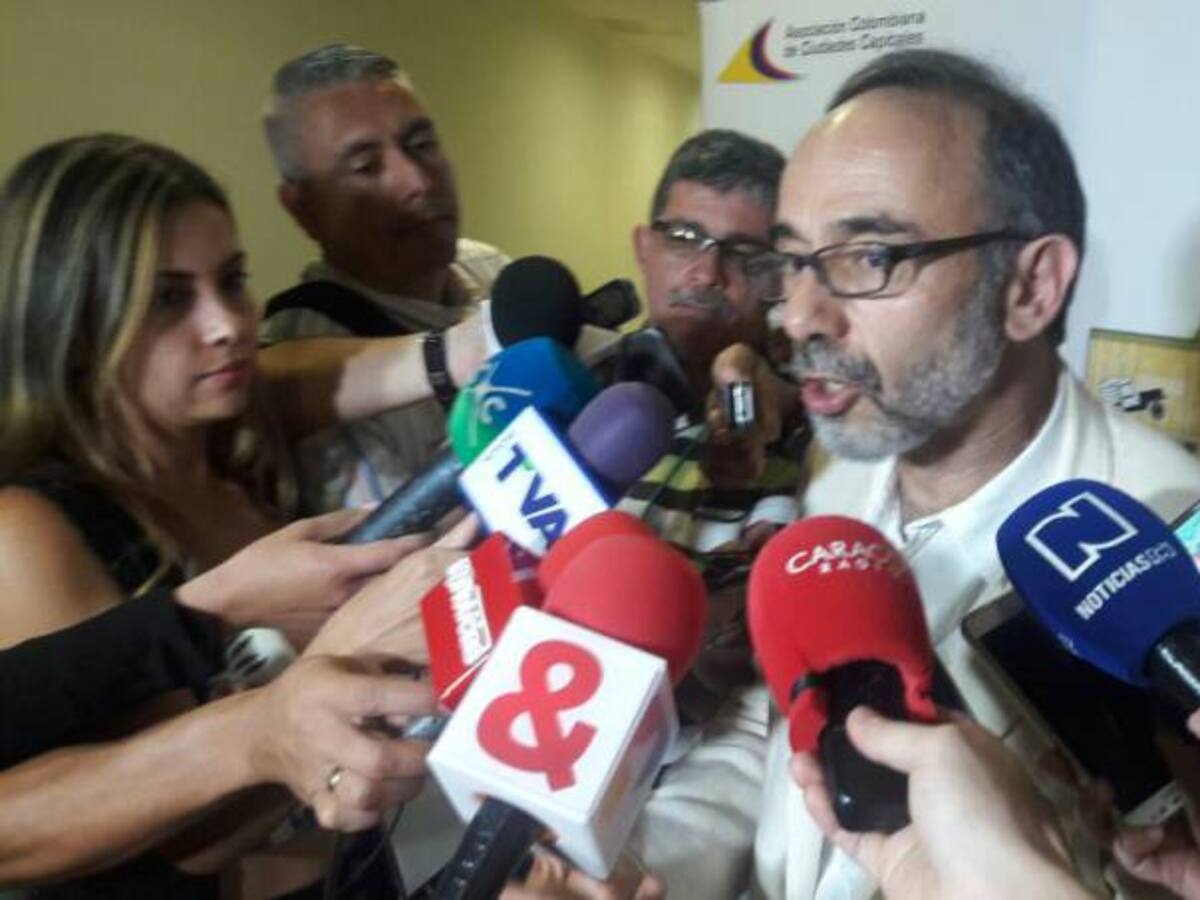 25 millones de libras esterlinas aportará el reino unido para el proceso de paz
