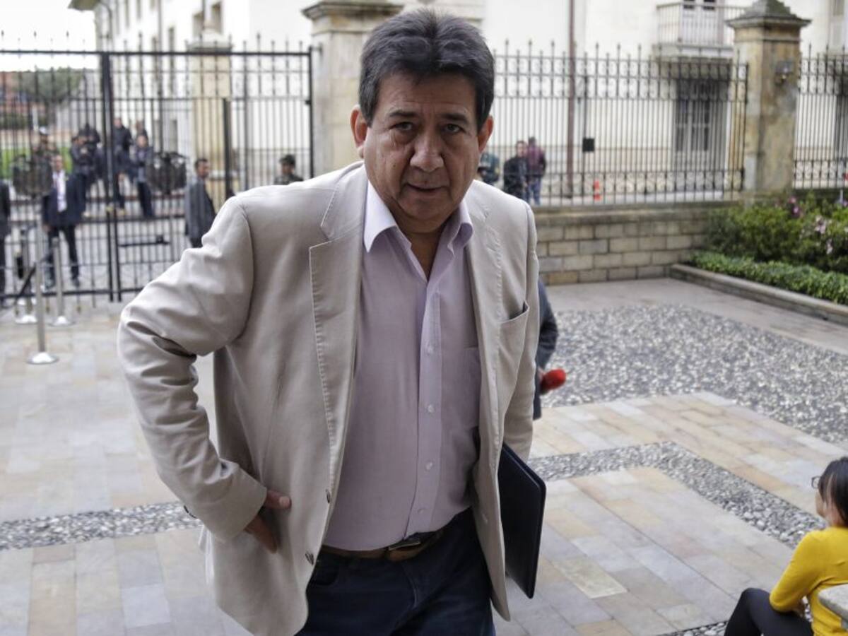 Centrales obreras rechazan propuesta de eliminar pago de cesantías