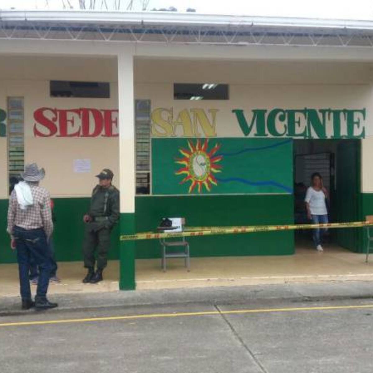 La gente de la zona rural se está devolviendo de las mesas sin votar