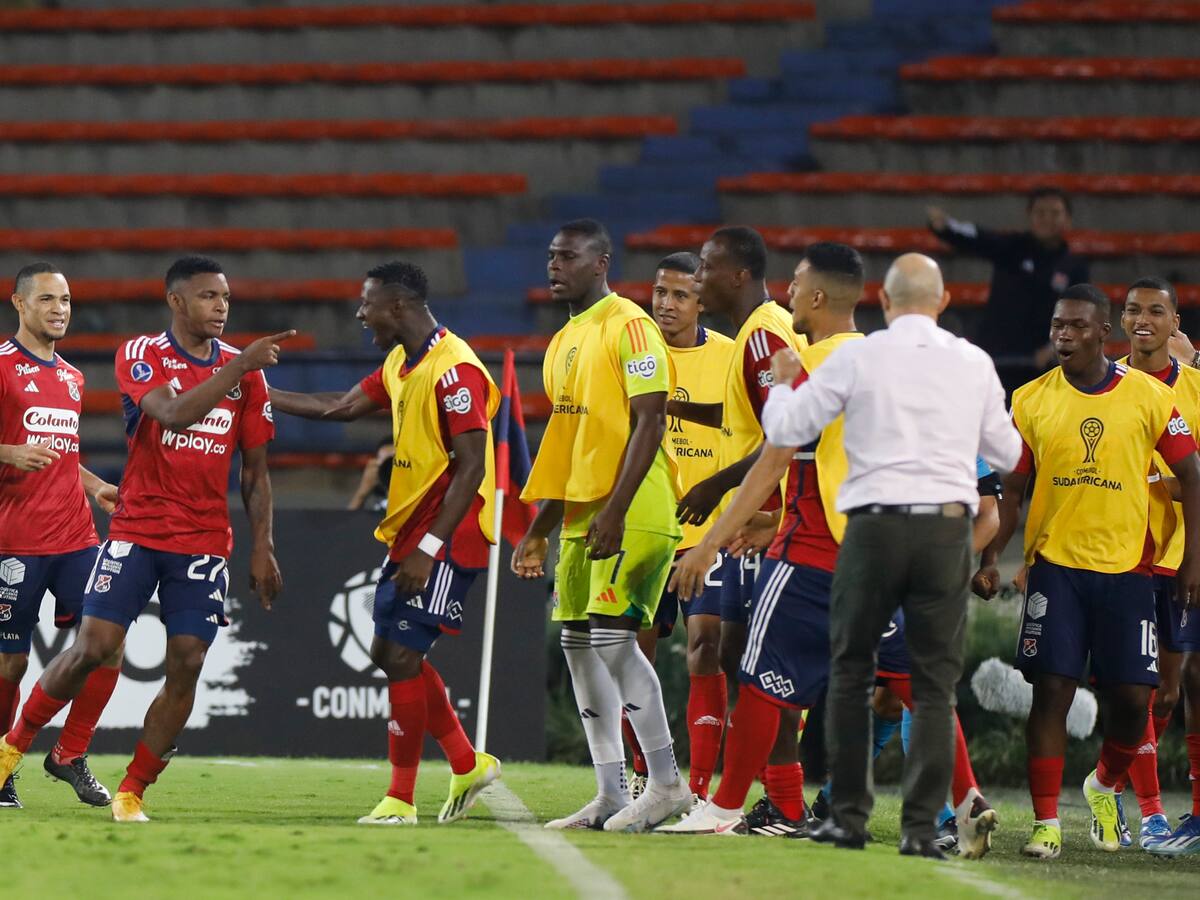 Medellín sufre más de la cuenta, pero vence al César Vallejo en la Copa Sudamericana