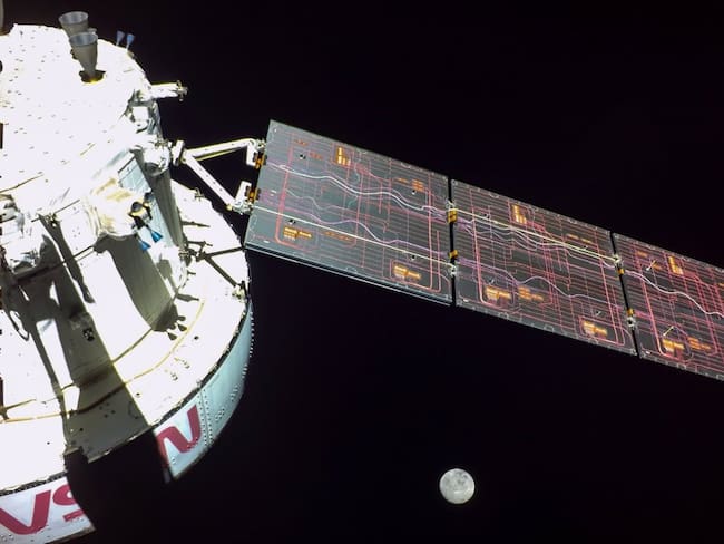 Imagen de la Luna mientras la nave espacial se preparaba para salir de la órbita retrógrada distante durante la misión Artemis I. - NASA