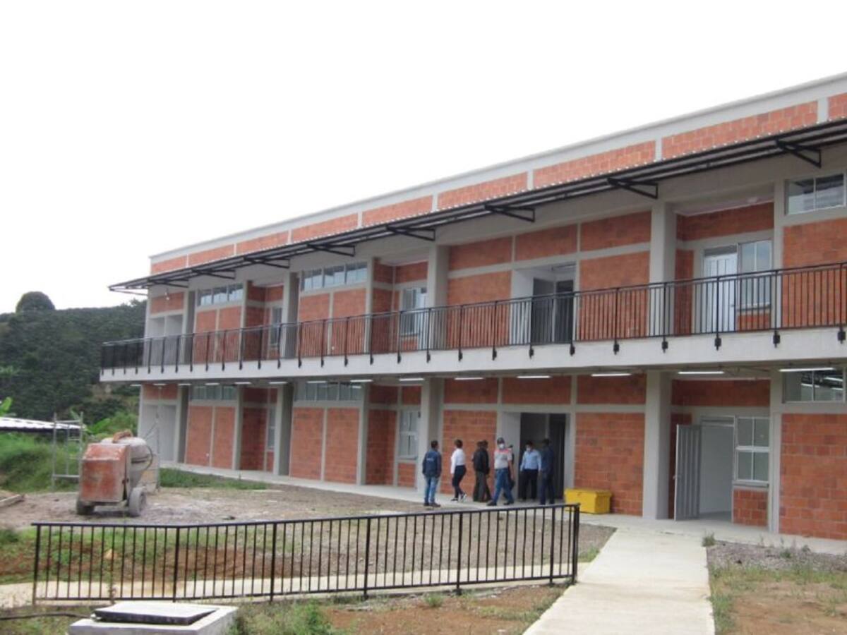 “Colegios del Huila no están adecuados para la presencialidad”: Adih