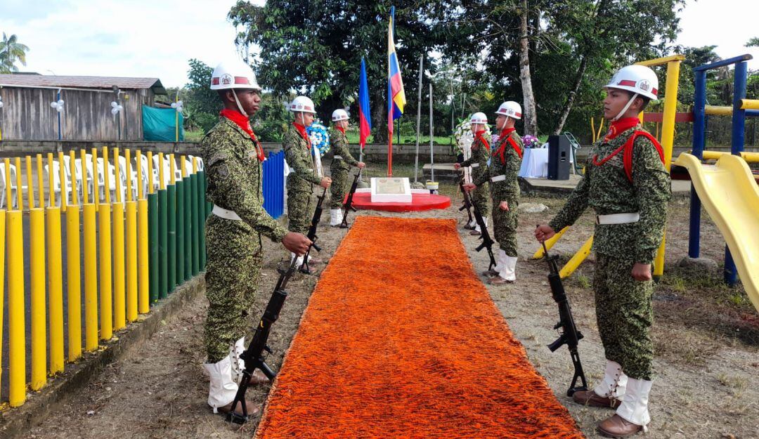 Homenaje póstumo a los quince uniformados masacrados por las Farc 