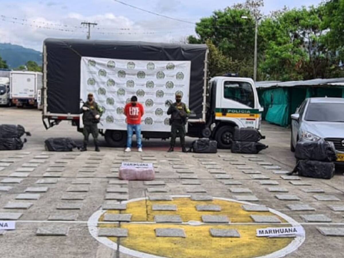 Incautan una tonelada de marihuana en vías del Valle