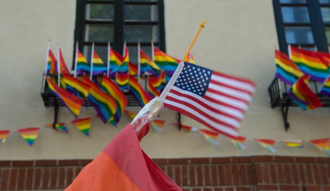 Detalles de la ley “No Digas Gay” firmada en Florida que preocupa a EE.UU.