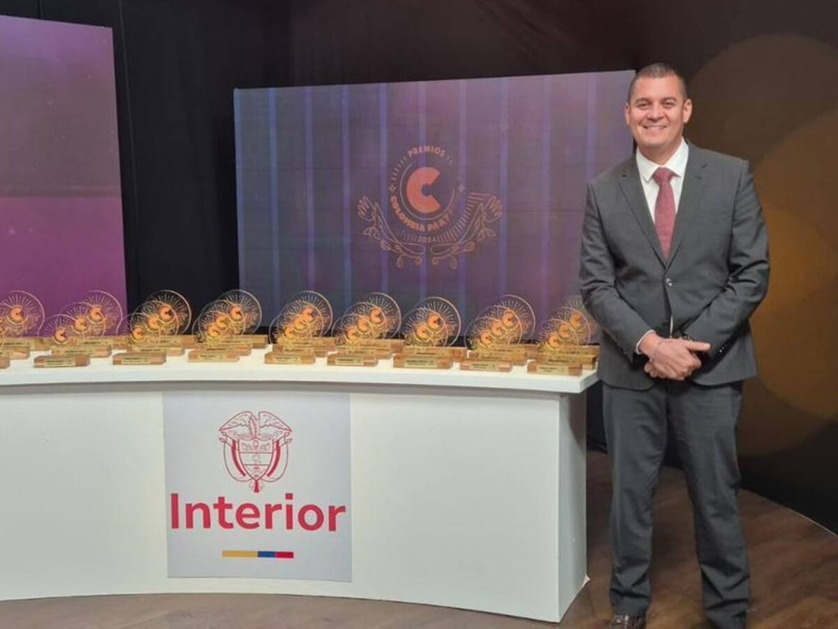 Programa Justo Bolívar recibió el premio Colombia Participa de MinInterior