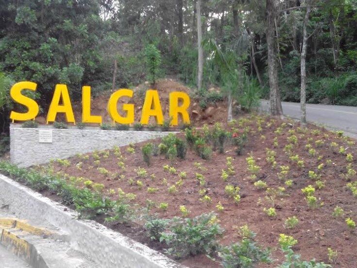 Entrada al municipio de Salgar (Antioquia).