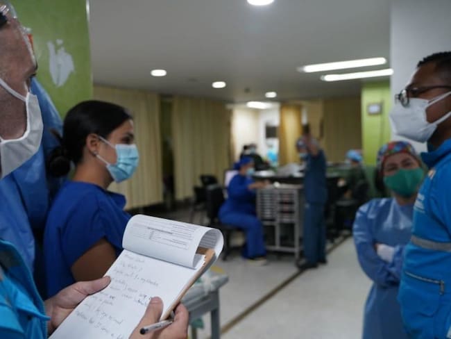 Salas de urgencias en Medellín “están a reventar”, advirtió la Personería