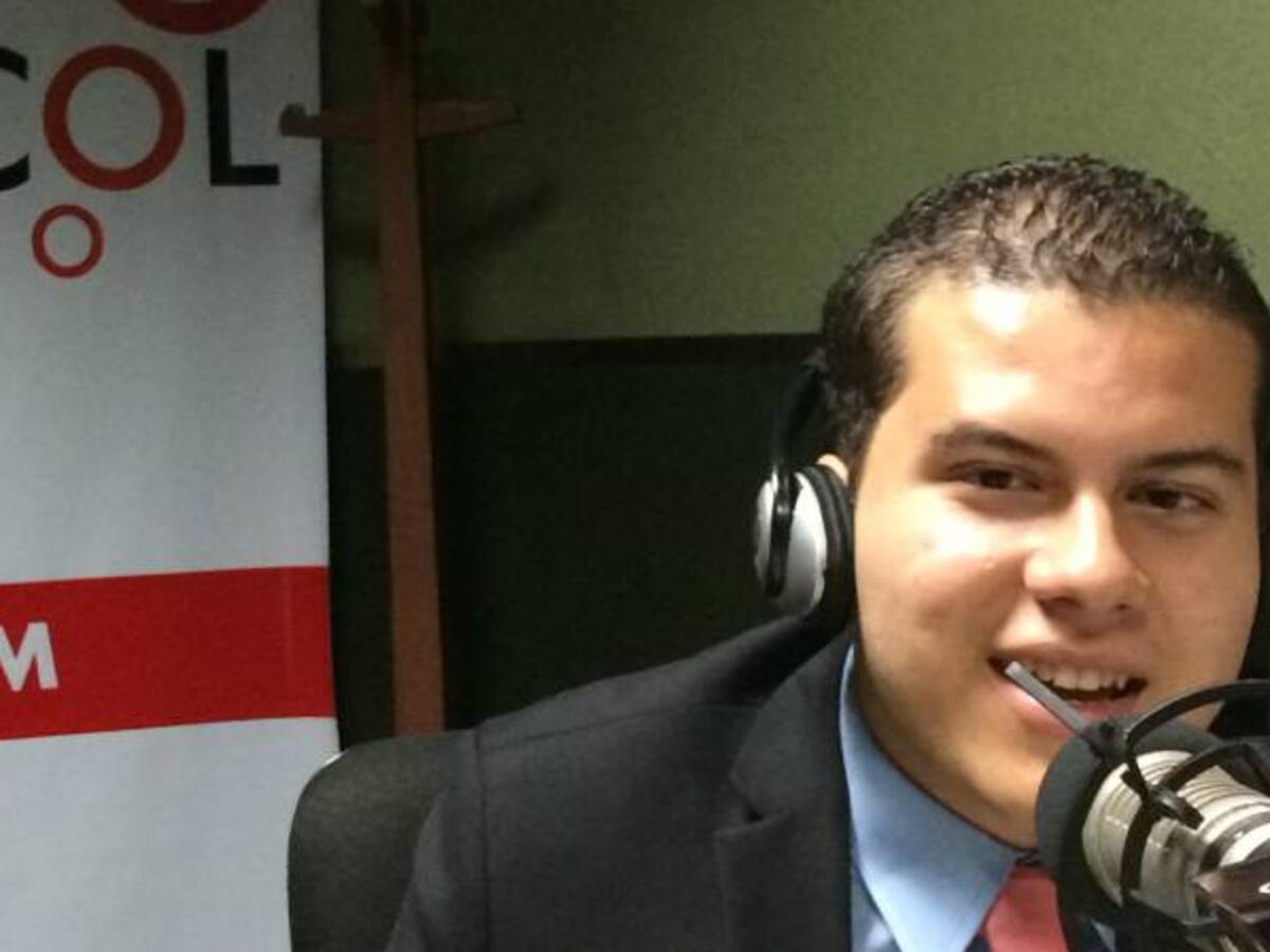 El estudiante de derecho que tiene en 'jaque' a los políticos de Pereira