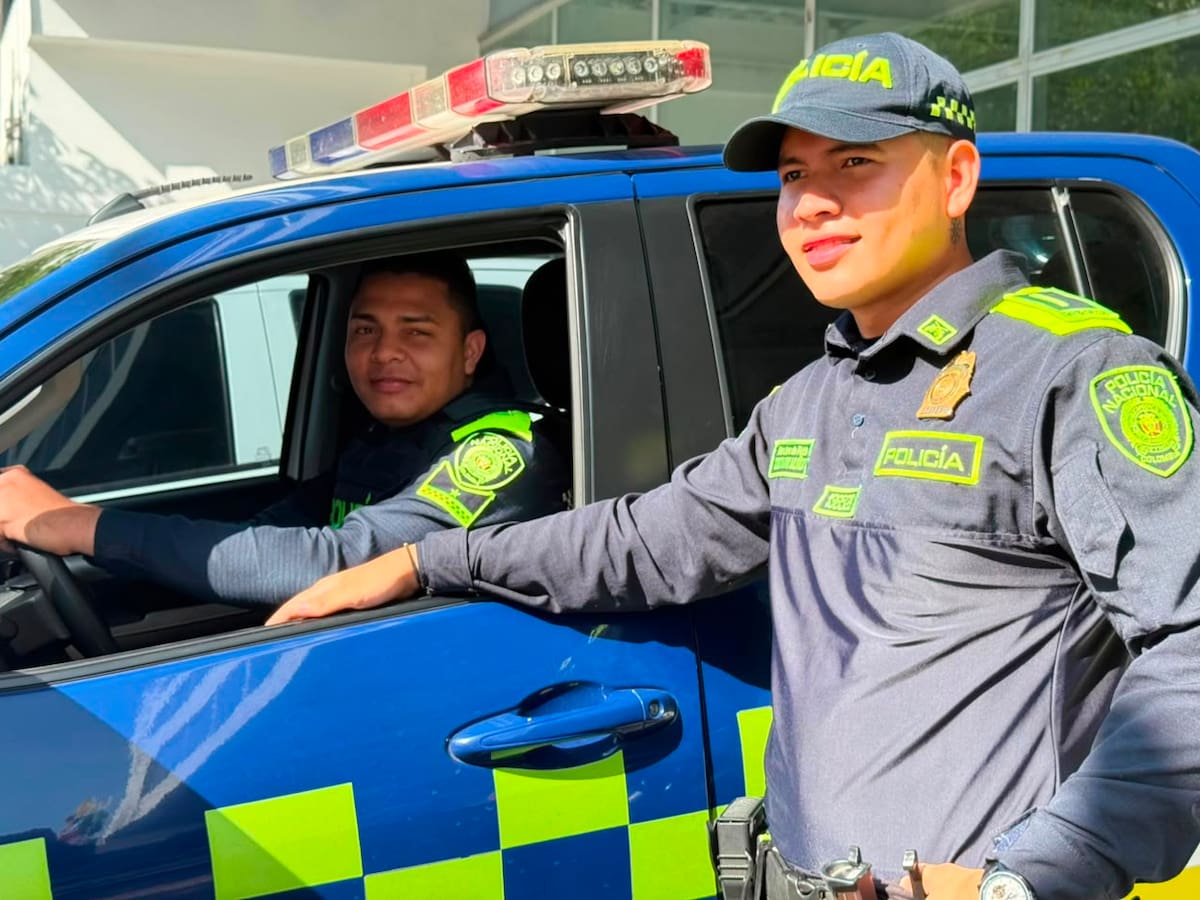 Homenaje de la Policía de Bolívar a los transportadores que mueven el desarrollo de la región