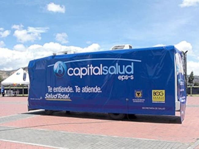 Gobierno estudiará una solución financiera para no liquidar Capital Salud en Bogotá