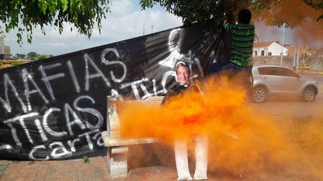 Queman a fiscal general en Cartagena. Foto: