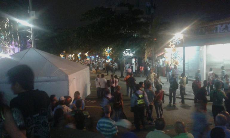 Disturbios en el parque del municipio de Bello. 