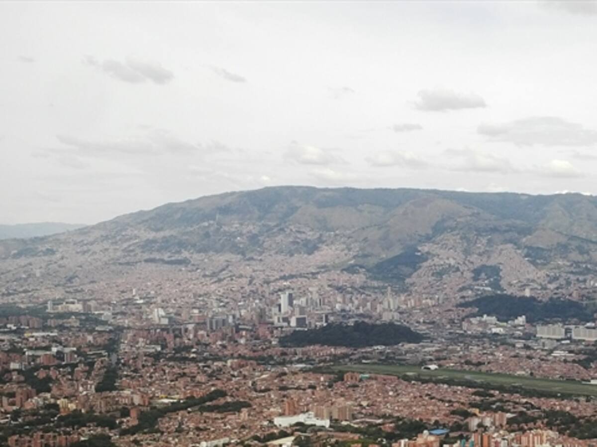 Jornada de luz por las víctimas del conflicto en la comunas 13 de Medellín