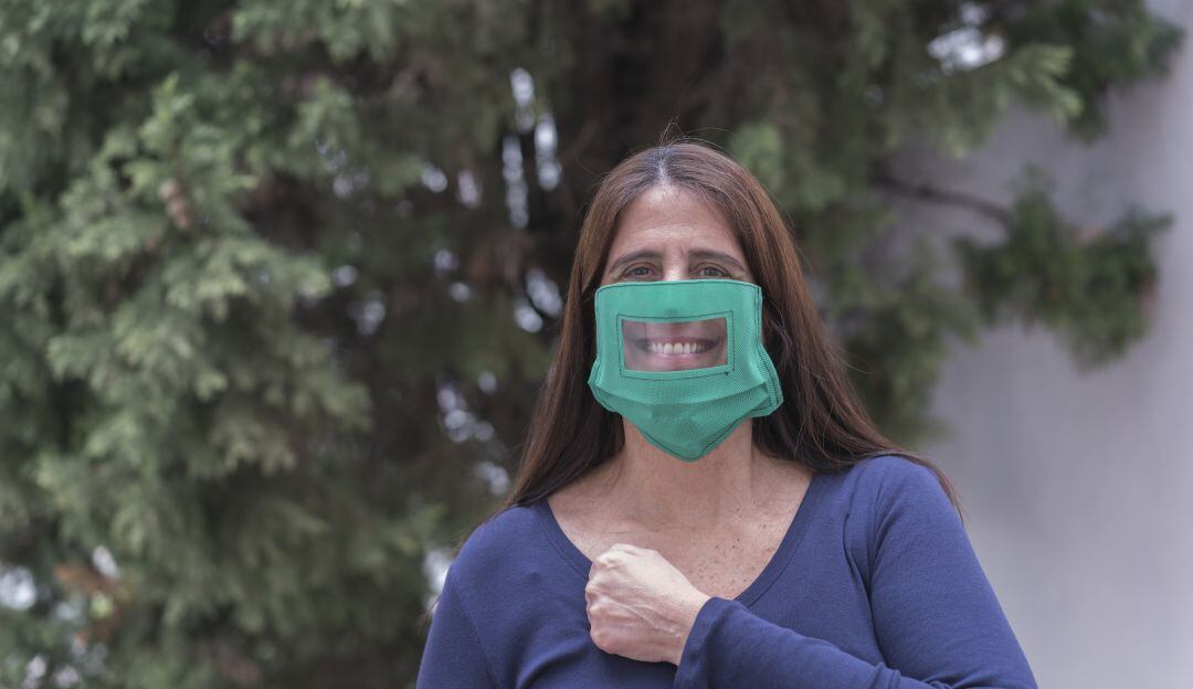 Tapabocas transparente. 