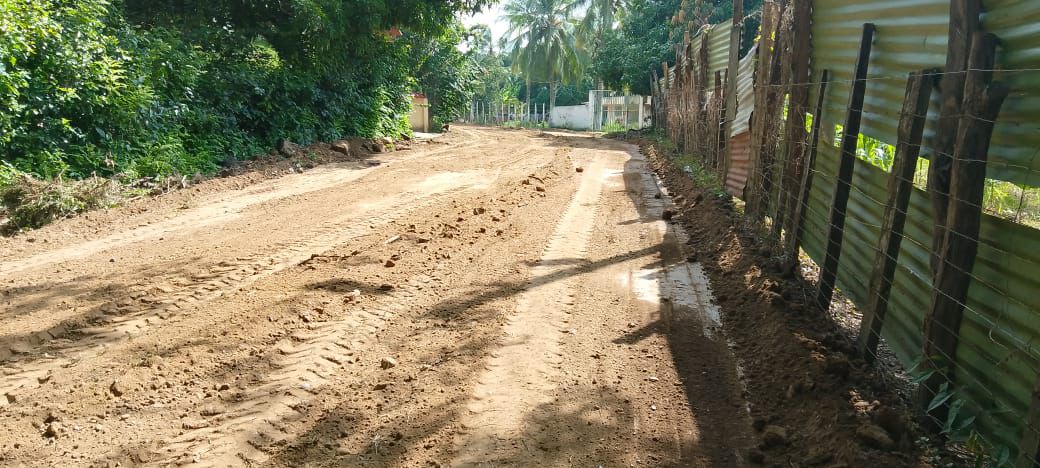 Arrancan obras de mantenimiento de vía hacia el corregimiento de El Hobo, en Santa Catalina