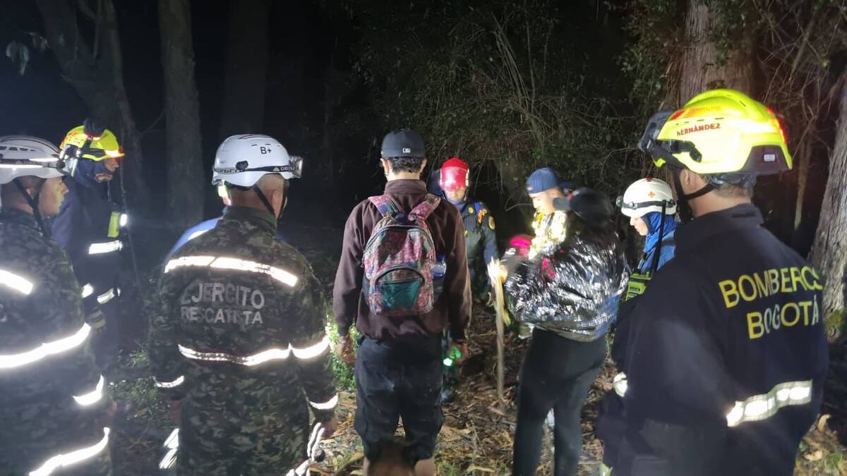 Fuerzas Militares encuentran tres personas que habían desaparecido en cerro de Monserrate