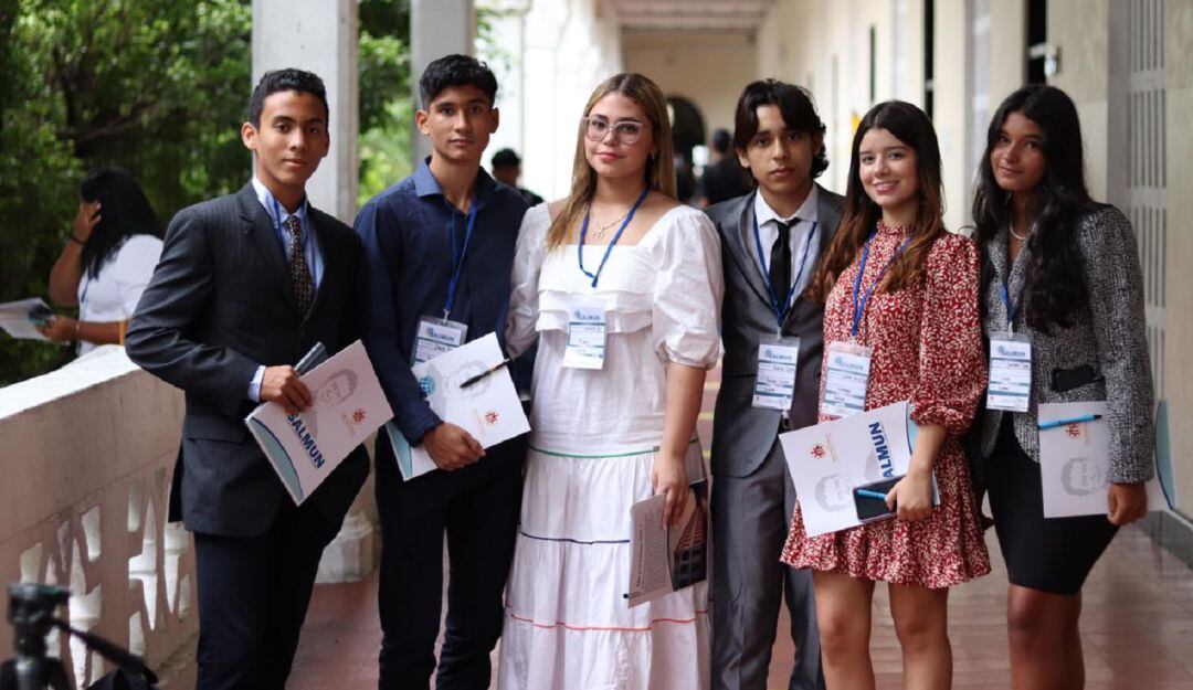 64 alumnos de este colegio participarán en el modelo de Naciones Unidas