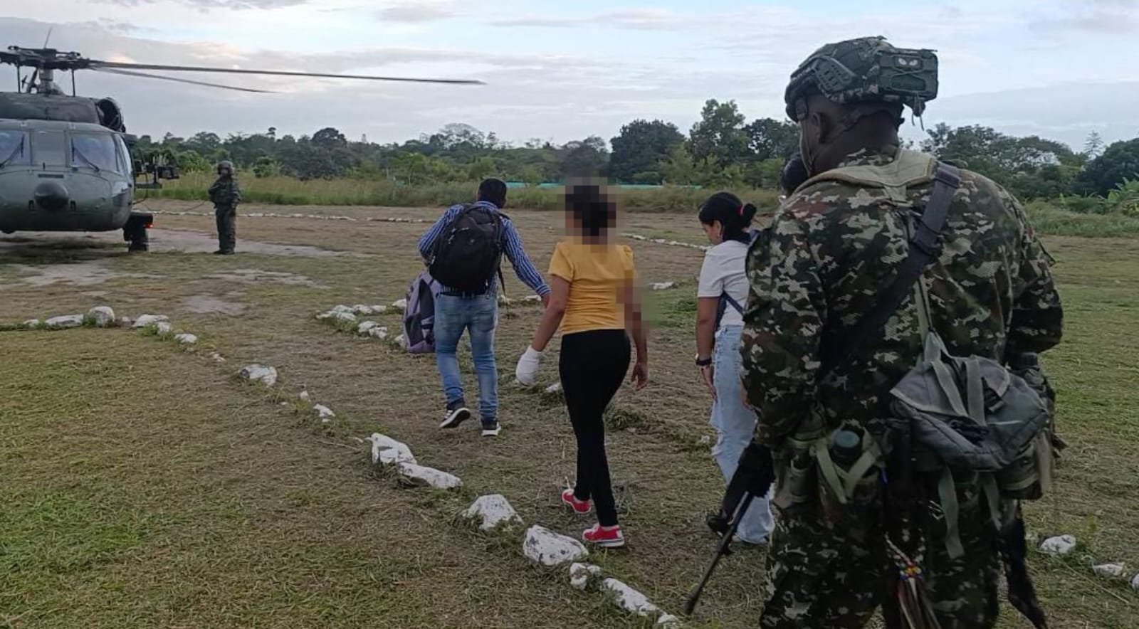 Ejército Nacional rescató menor de edad reclutada por disidencias en Santa Rosa del Sur, Bolívar