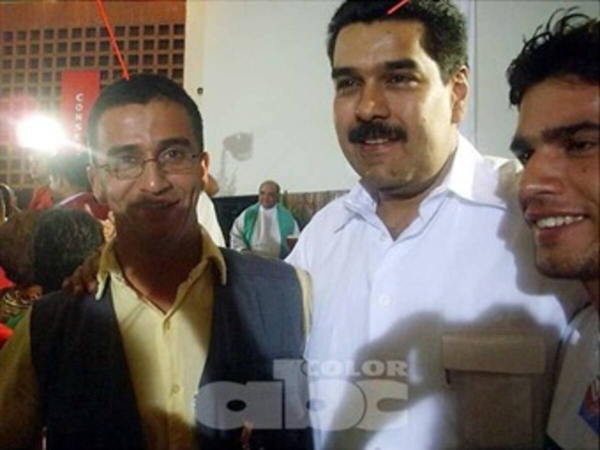 Publican fotografías de Maduro y Lugo con simpatizantes de guerrilla paraguaya