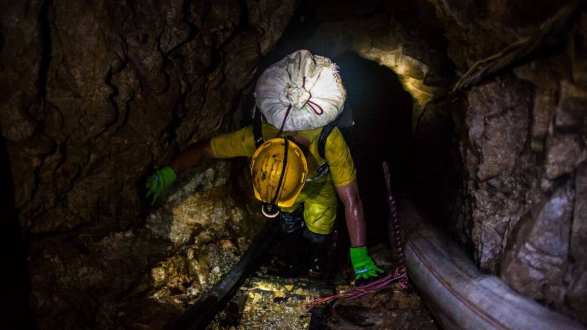 Aunque evacuaron más de 60 toneladas de roca, no aparecen mineros en Boyacá