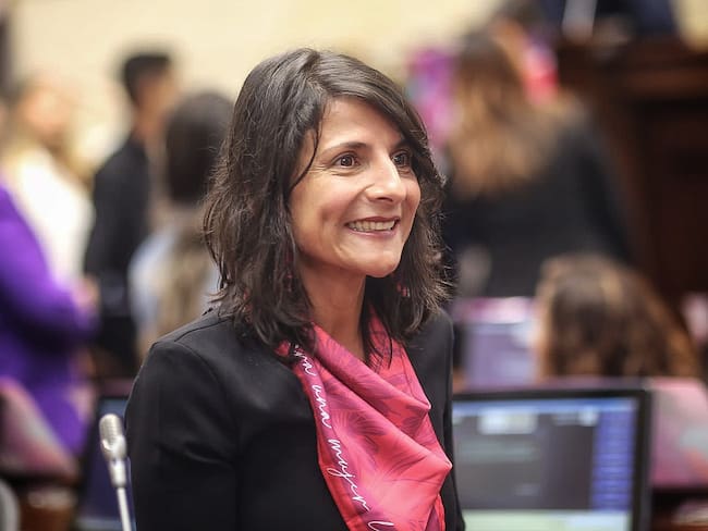 Irene Vélez, exministra de Minas y Energía de Colombia (Foto vía COLPRENSA)