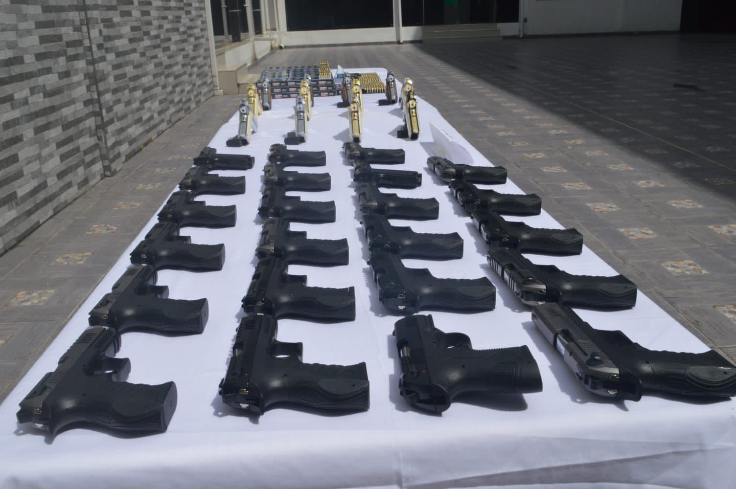 Armamento incautado | Foto: Suministrada