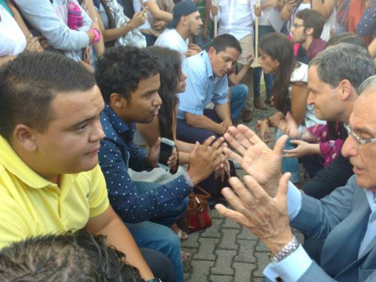 Humberto de la Calle dice que no se puede demeritar firma de acuerdos de paz