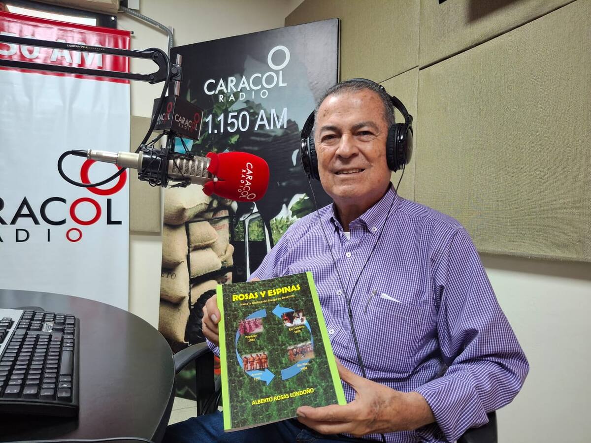 Rosas y Espinas, libro del exdirector de la Defensa Civil en Quindío y las vivencias del terremoto