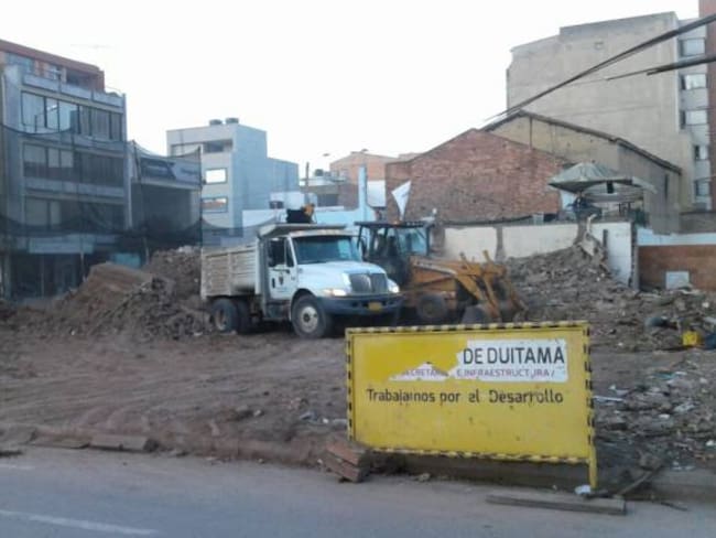 Habitantes de Duitama invirtieron 8 millones de pesos para arreglar la malla vial del sector